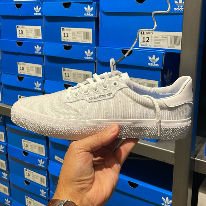 Sleek Super Footwear Triple White