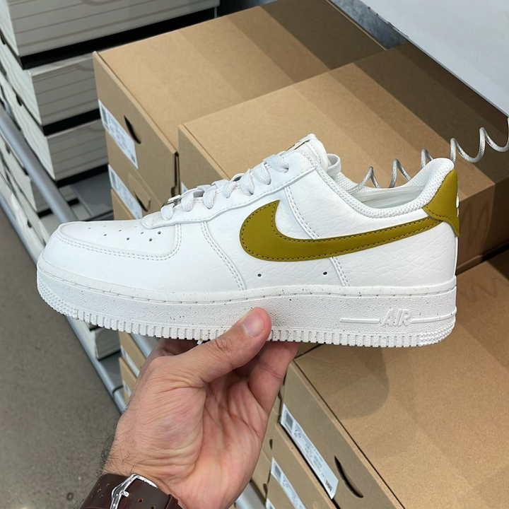 Air Force 1 White + Gold