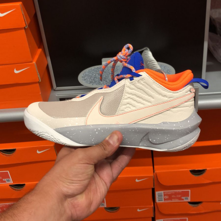 Team Hustle D10 Colors