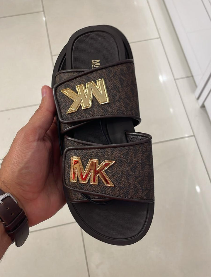 Slide Brown
