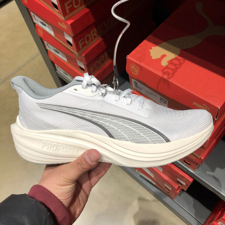 Darter Pro Grey