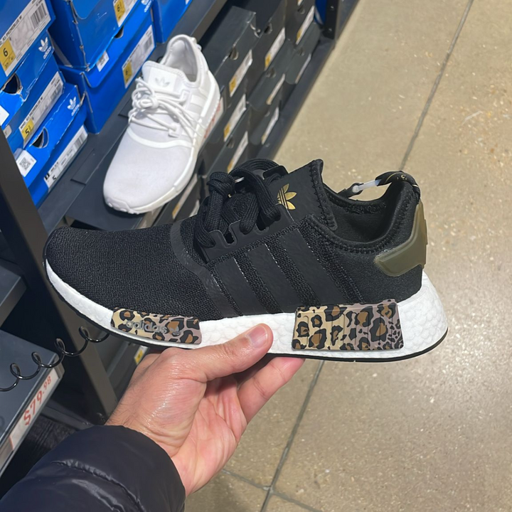 Nmd R1 Sneakers Black / White
