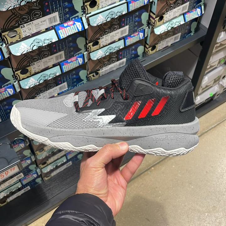 Dame 8 Sneakers Black / Grey