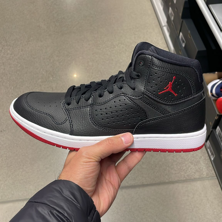 Jordan Access Black / Red