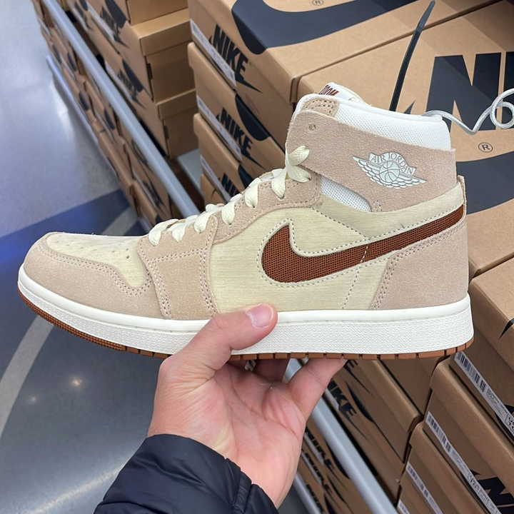 Air Jordan 1 Zoom CMFT 2 Grey / Brown