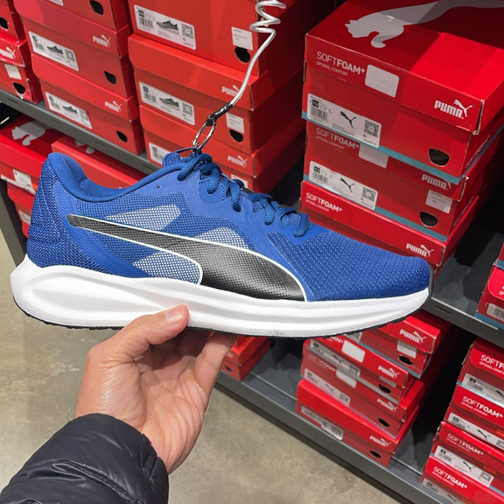 Twitch Runner Blue