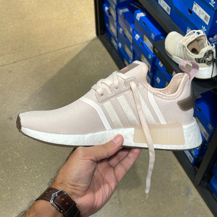 NMD R1 Beige