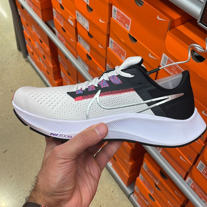 Air Zoom Pegasus 38 Sneakers white + metallic