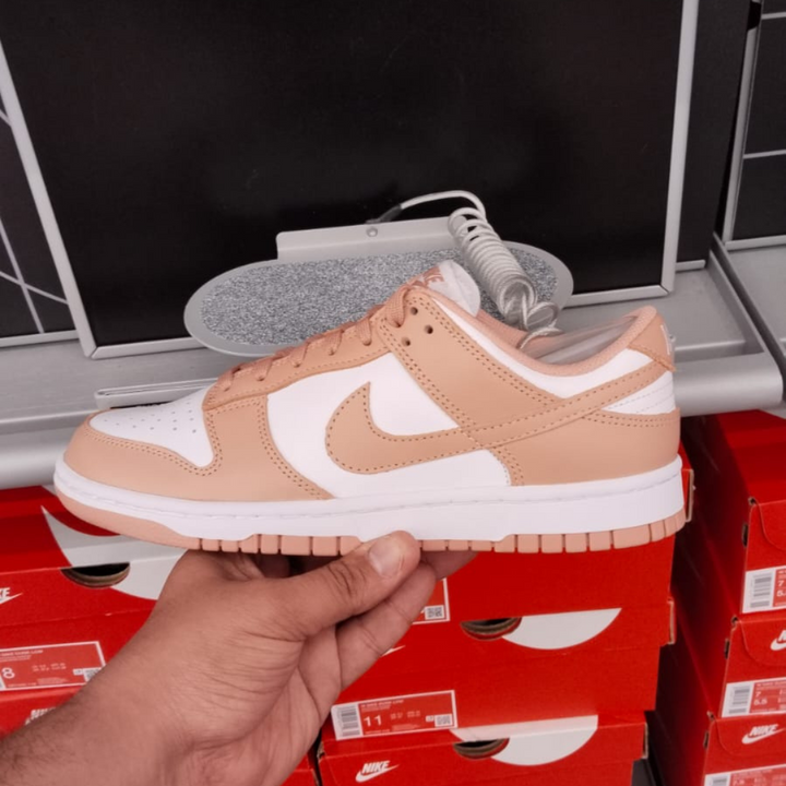 Dunk Low White/Simon
