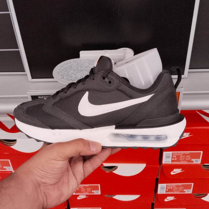 Air Max Dawn Black