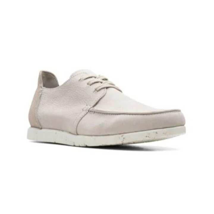 ShacreLite Low Beige Leather Moccasin Shoes Clarks