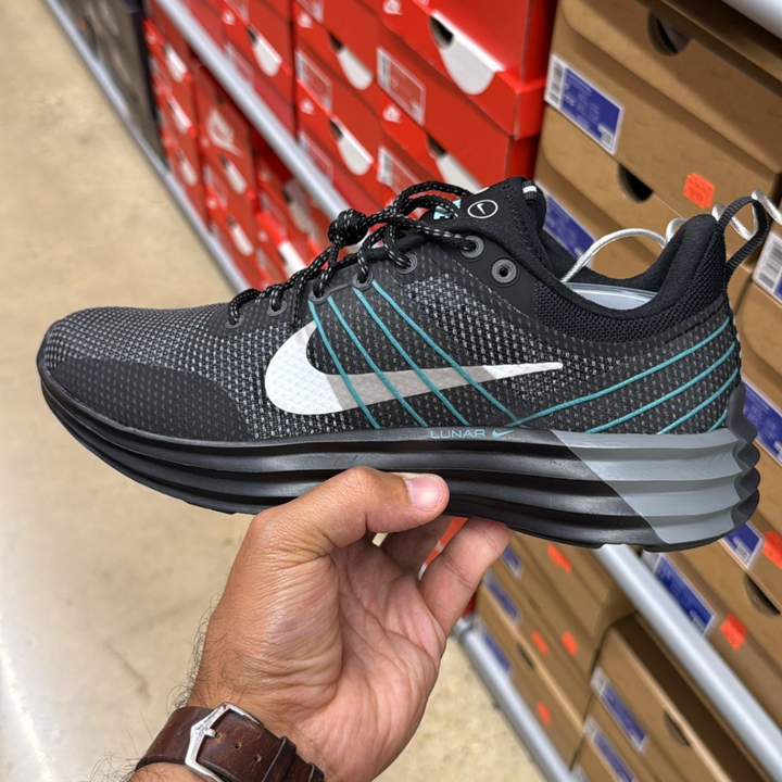 Lunar Roam Premium
