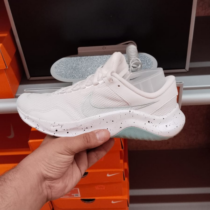 Legend Essential 3 White / Green