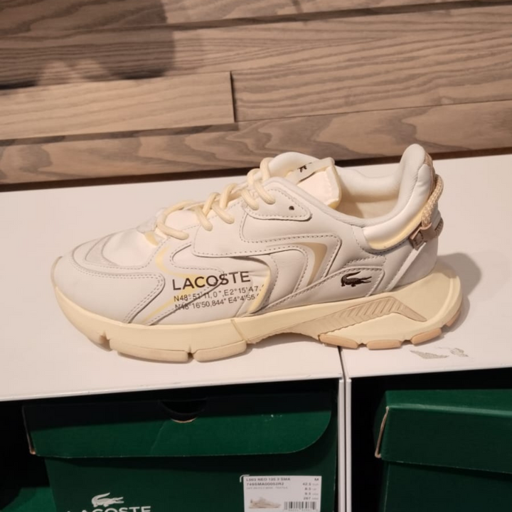 L003 Neo Tech Sneakers - Off White