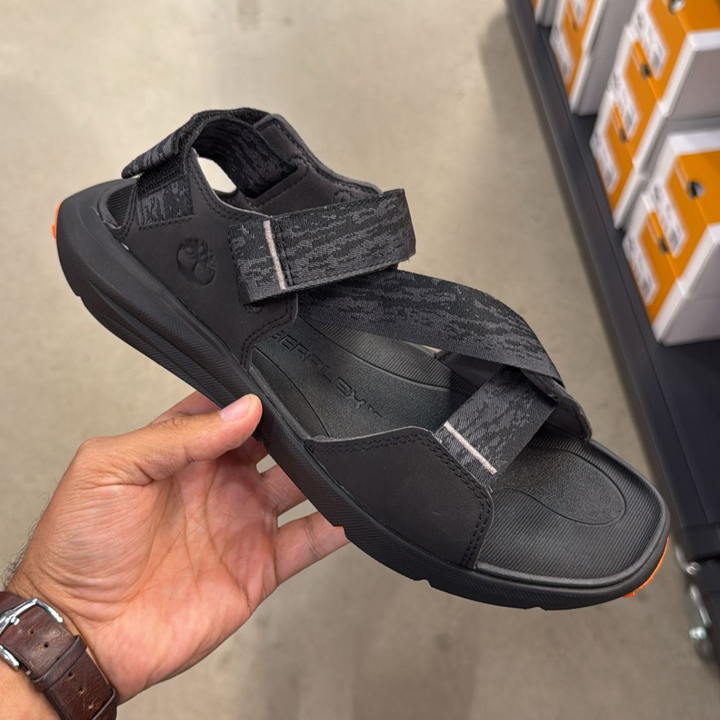 Motion Dune Backstrap Sandal - Black Webbing
